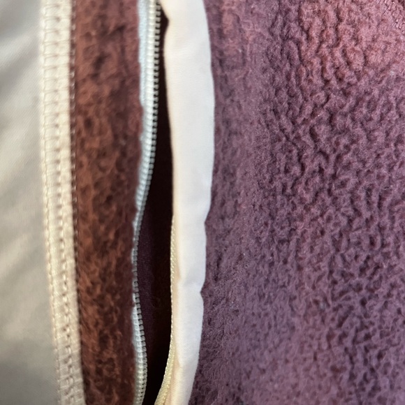 Northface Medium Fleece Jacket - Picture 2 of 4